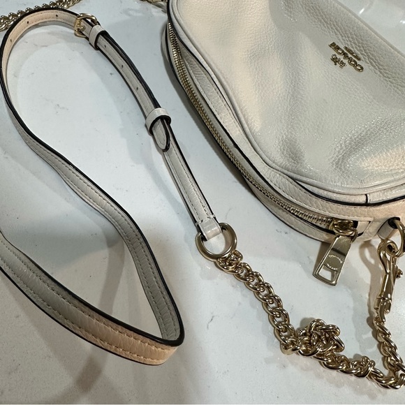 Coach Crossbody Bag - Picture 2 of 7